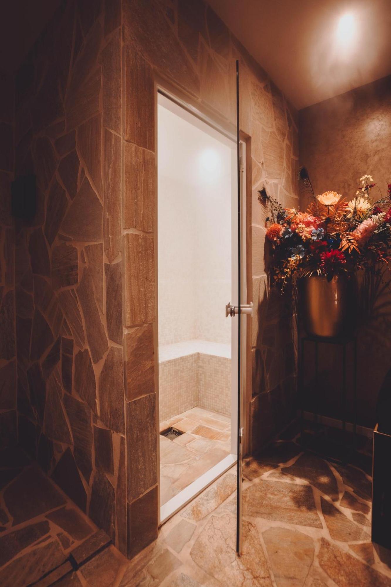 B&B Spa Goud ティルブルグ エクステリア 写真